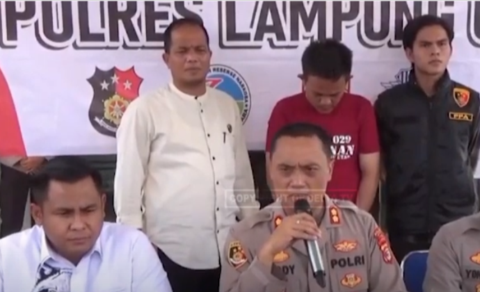 KURANG-DARI-2-JAM-PEMBUNUH-IRT-DIKEBUN-SINGKONG-DIAMANKAN-SATRESKRIM-POLRES-LAMPURA-YouTube-09-15-2025_10_43_PM