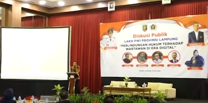 PWI-LAMPUNG-MENGGELAR-DISKUSI-PUBLIK-MENGENAI-PERS-DAN-UU-ITE-YouTube-09-15-2025_10_53_PM