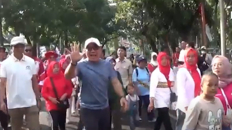 SEMANGAT-HUT-RI-KE-80-20-RIBU-WARGA-TUMPAH-RUAH-MERIAHKAN-JALAN-SEHAT-DI-KEL-WAY-URANG-YouTube-09-15-2025_10_46_PM